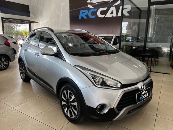 HYUNDAI HB20X 1.6 16V PREMIUM FLEX 4P AUTOMÁTICO